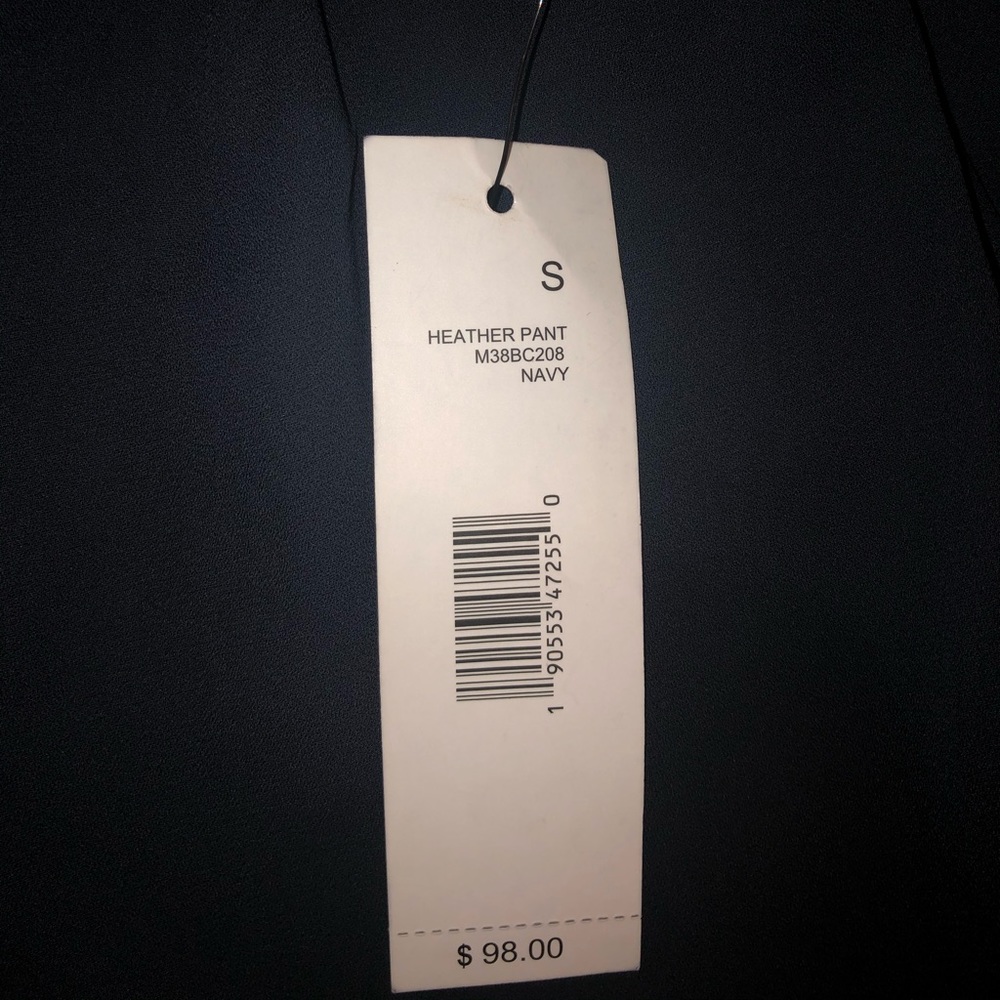 🆕NWT Tahari Lightweight Belted Joggers - Picture 4 of 6